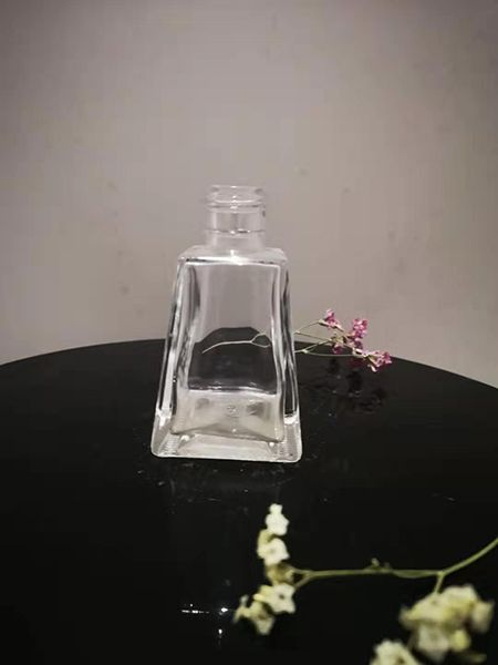小酒瓶