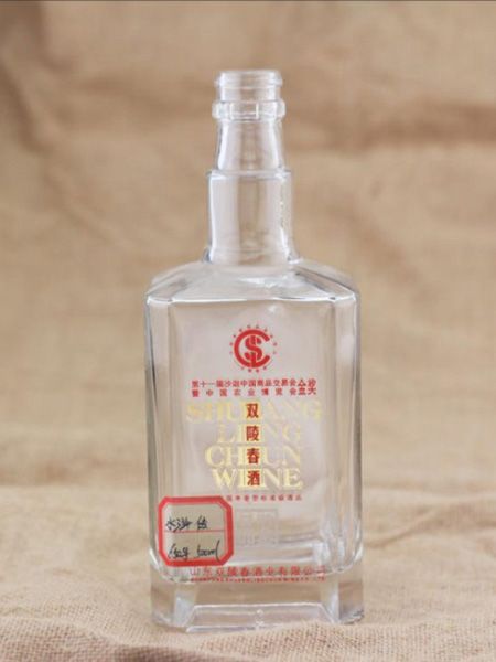 晶白瓶